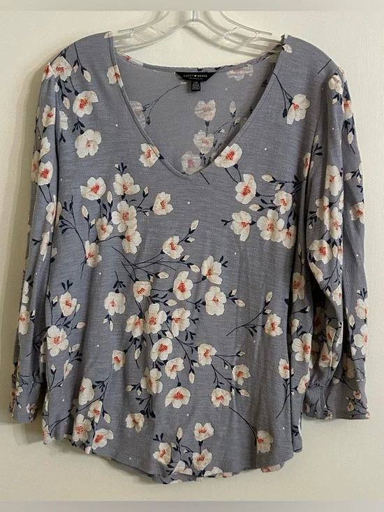 Lucky Brand Gray Floral V-Neck 3/4 Sleeve Top - Picture 1 of 9